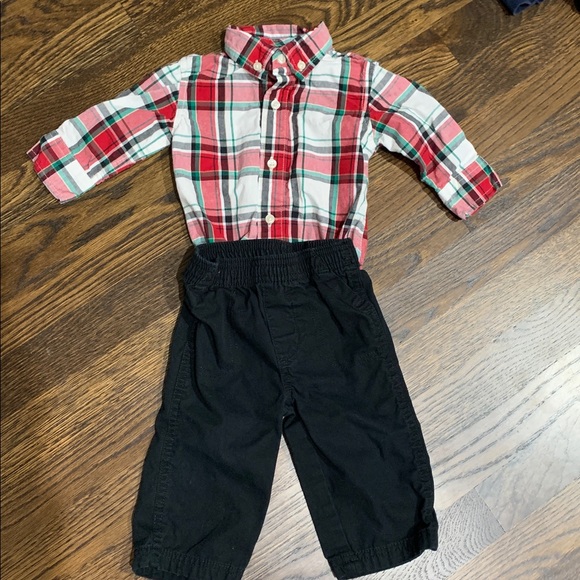 Plaid Holiday Button-Up Shirt, Vest, and Black Pants Set 6-12mo - Picture 2 of 6